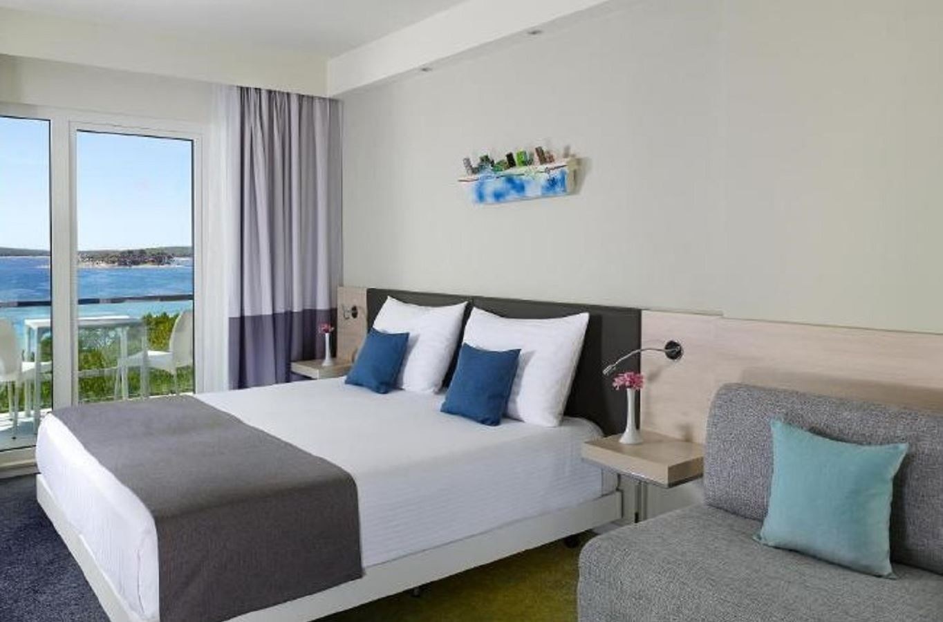 rooms-double-superior-room-seaside-balcony