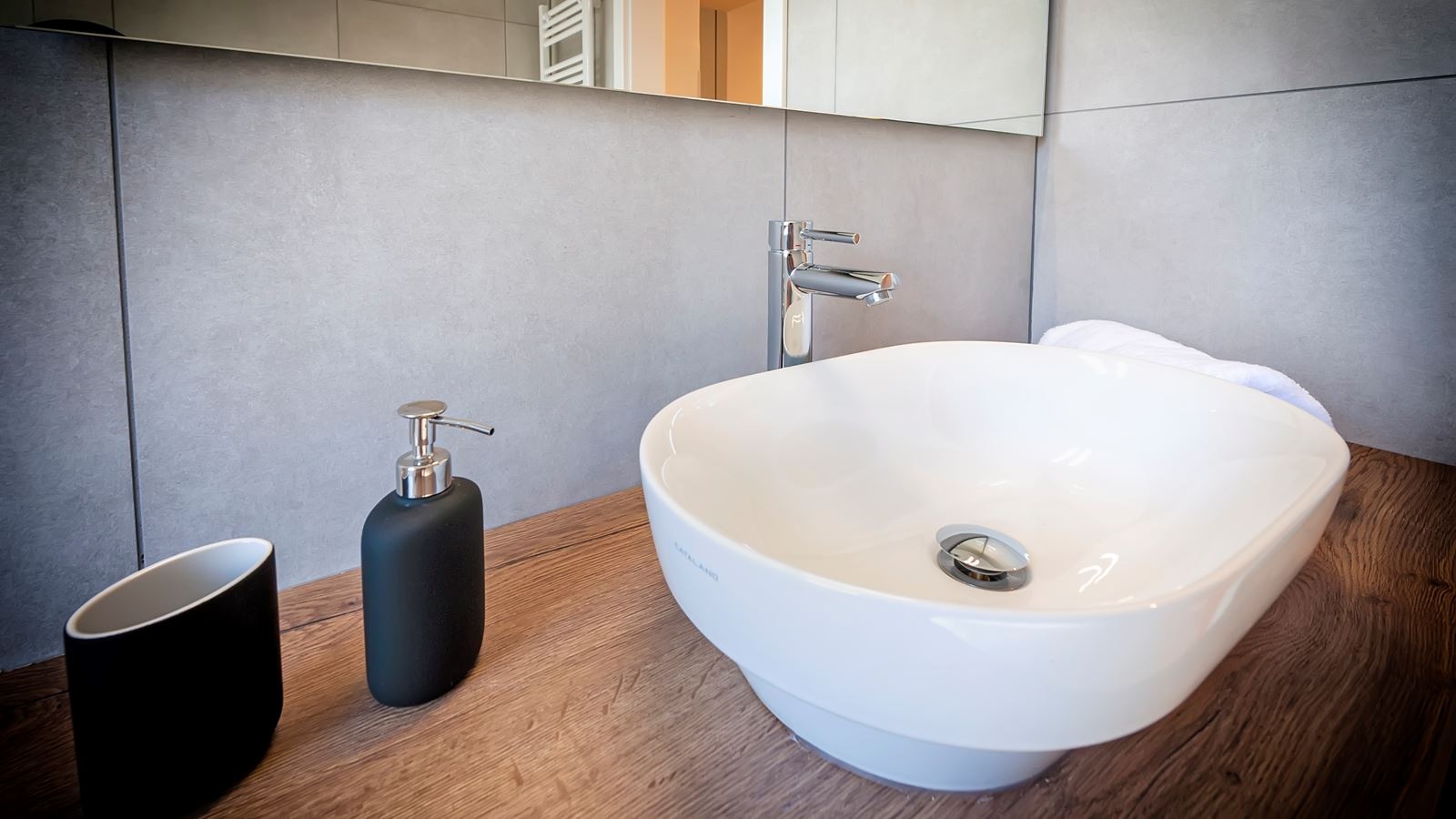 rooms-double-with-balcony