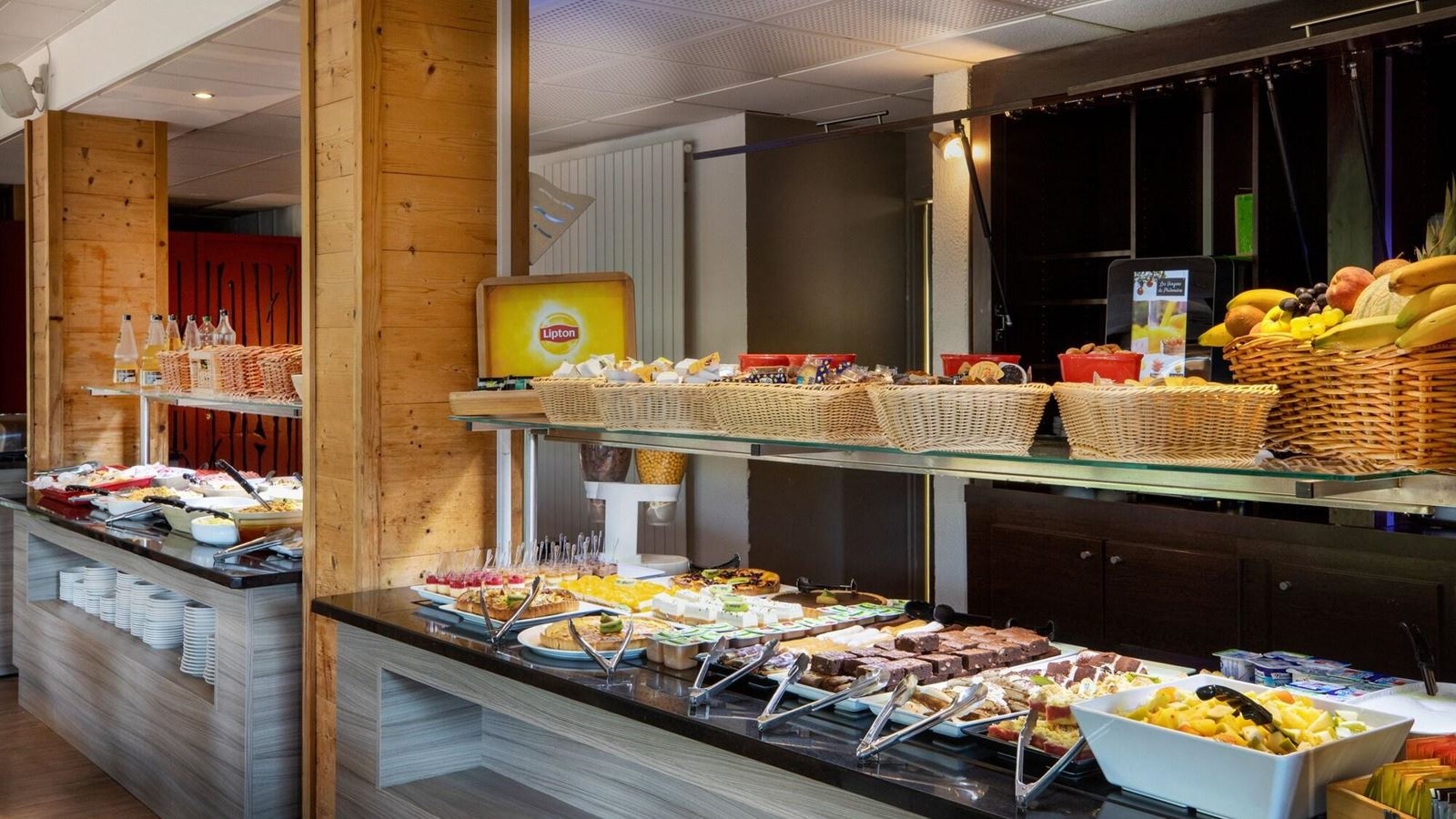 restaurants-restaurants