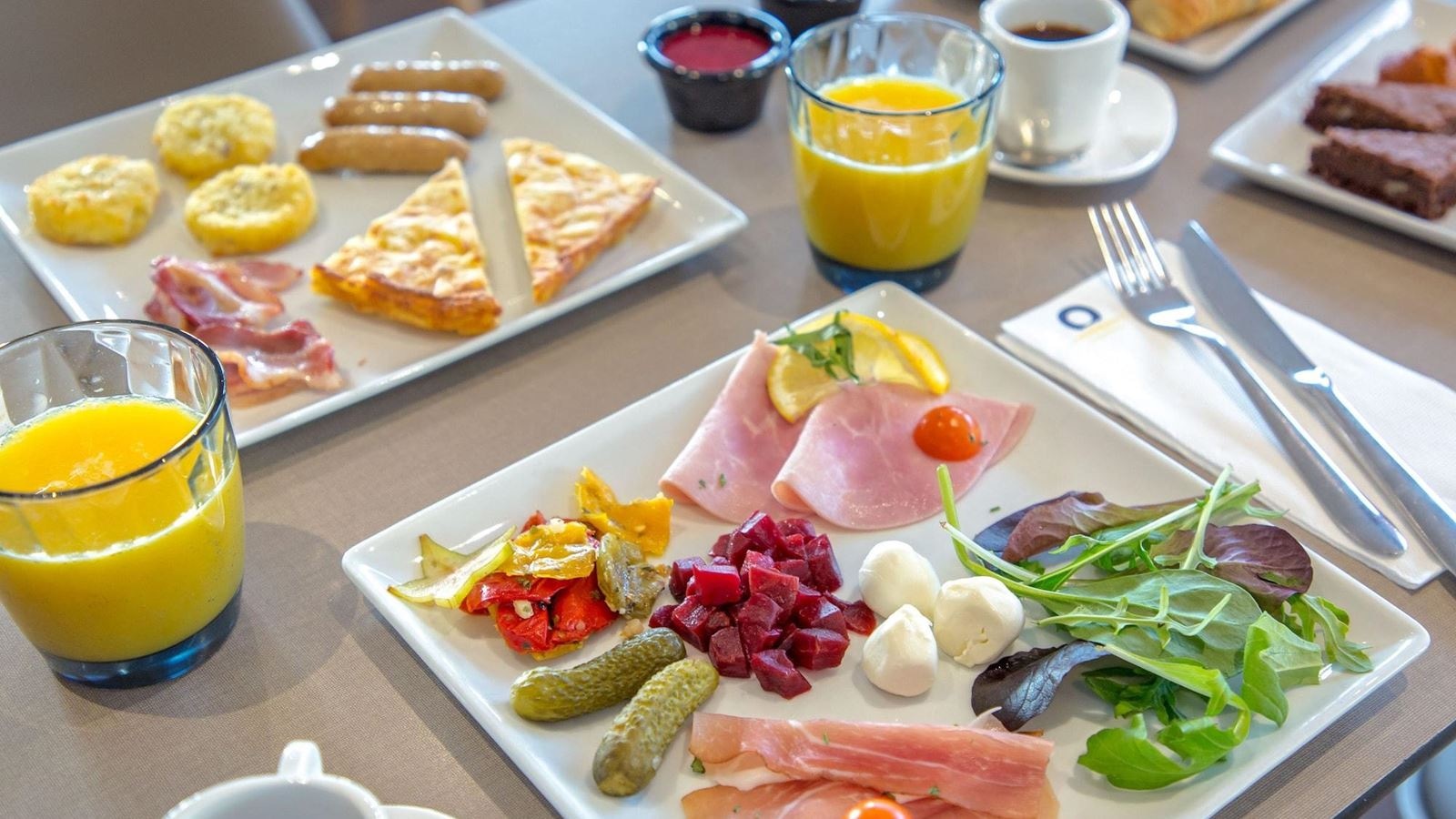 restaurants-restaurants