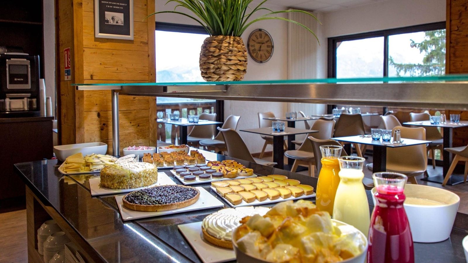 restaurants-restaurants