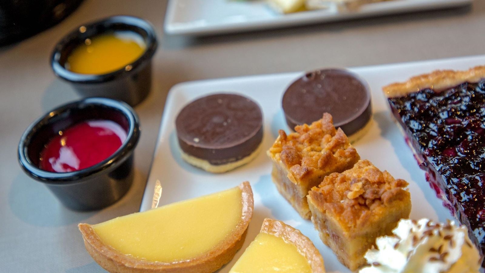 restaurants-restaurants