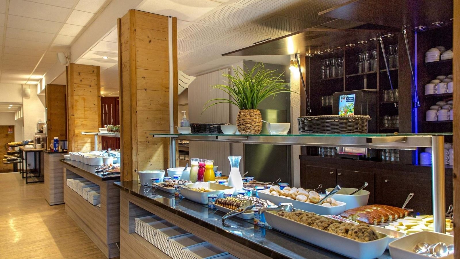 restaurants-restaurants