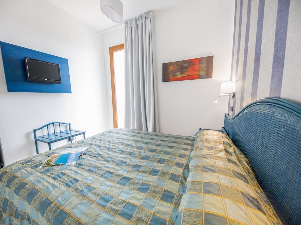 rooms-classic-room--4-pax-garden-view