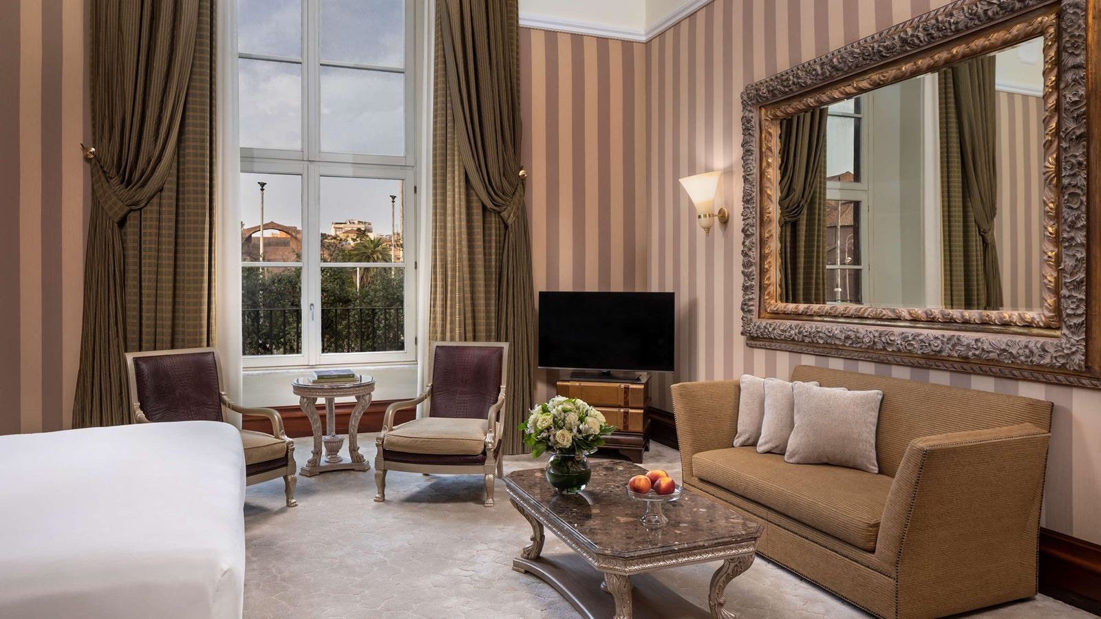 rooms-junior-suite-with-views