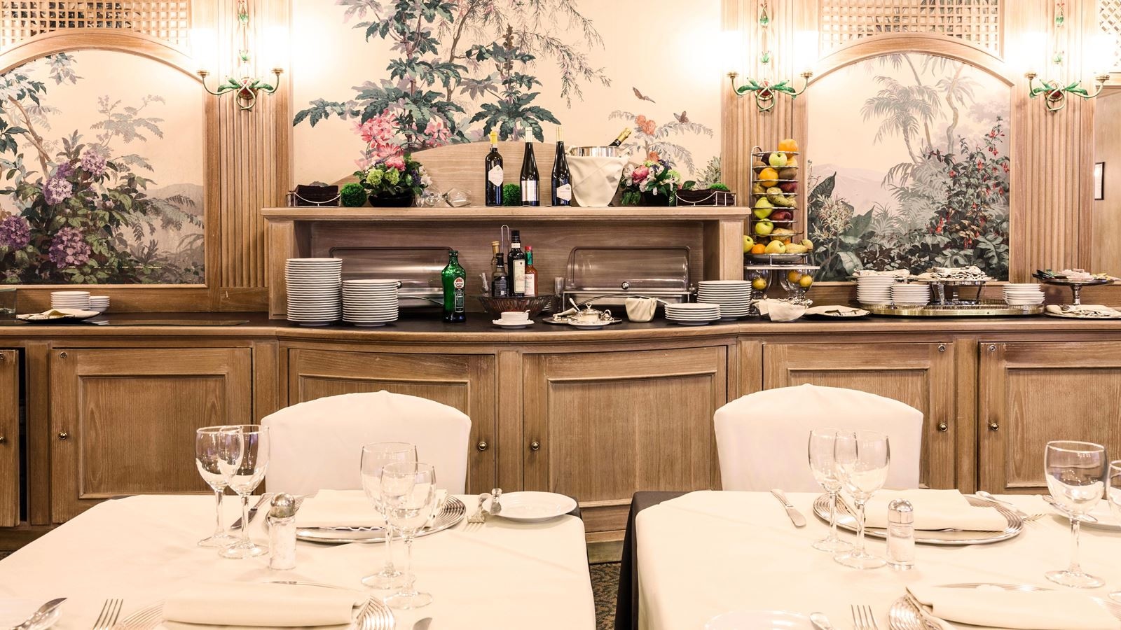 restaurants-restaurants