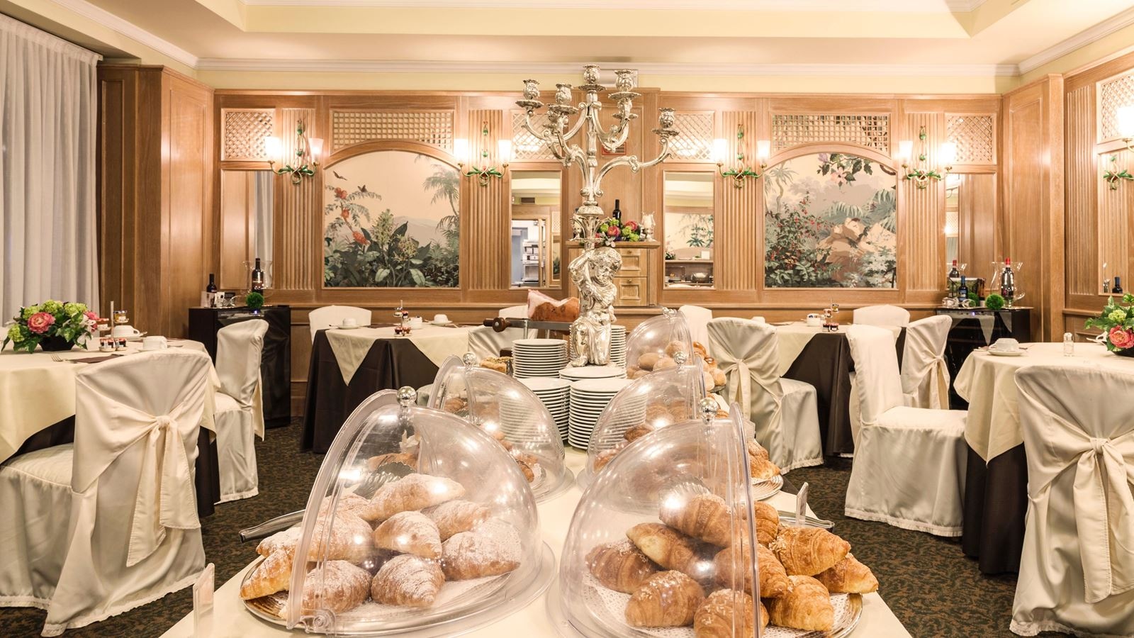 restaurants-restaurants