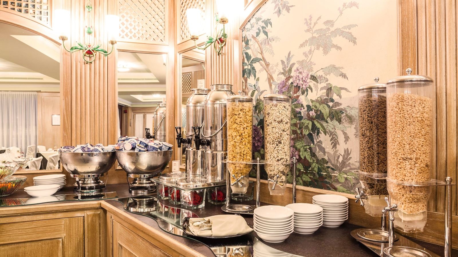 restaurants-restaurants