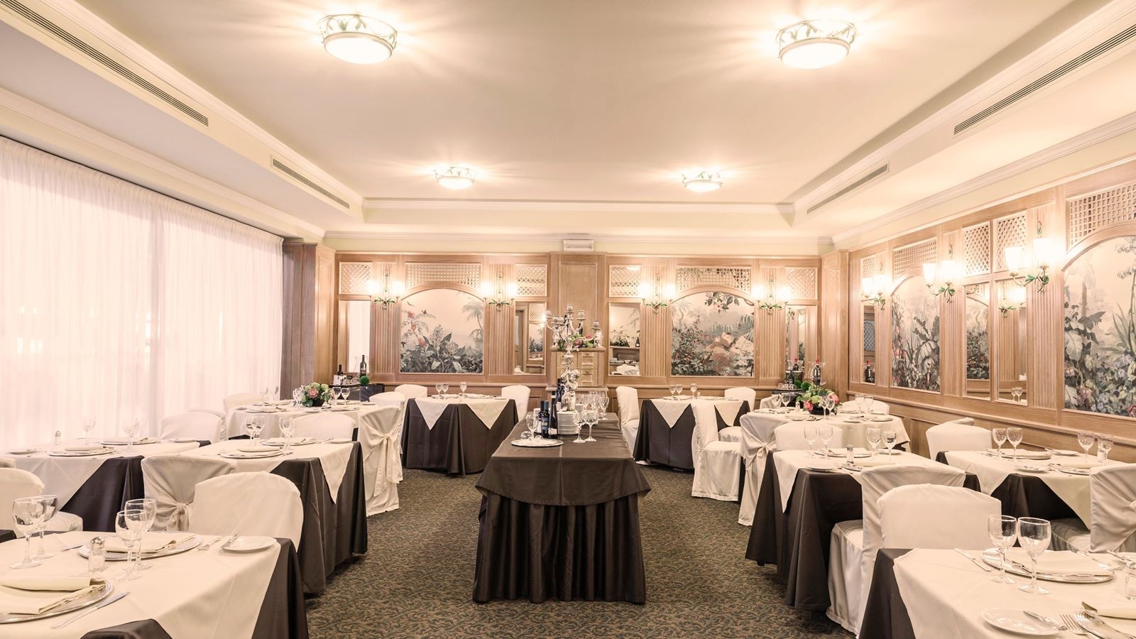 restaurants-restaurants