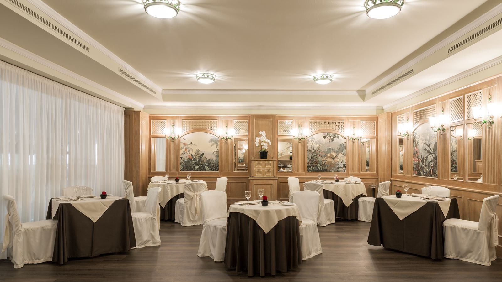 restaurants-restaurants