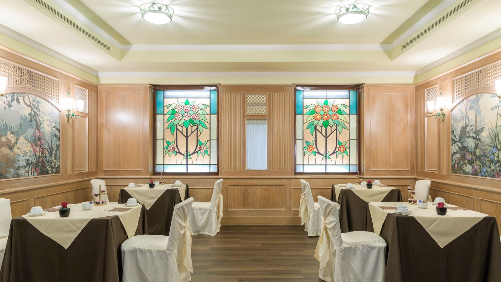 restaurants-restaurants