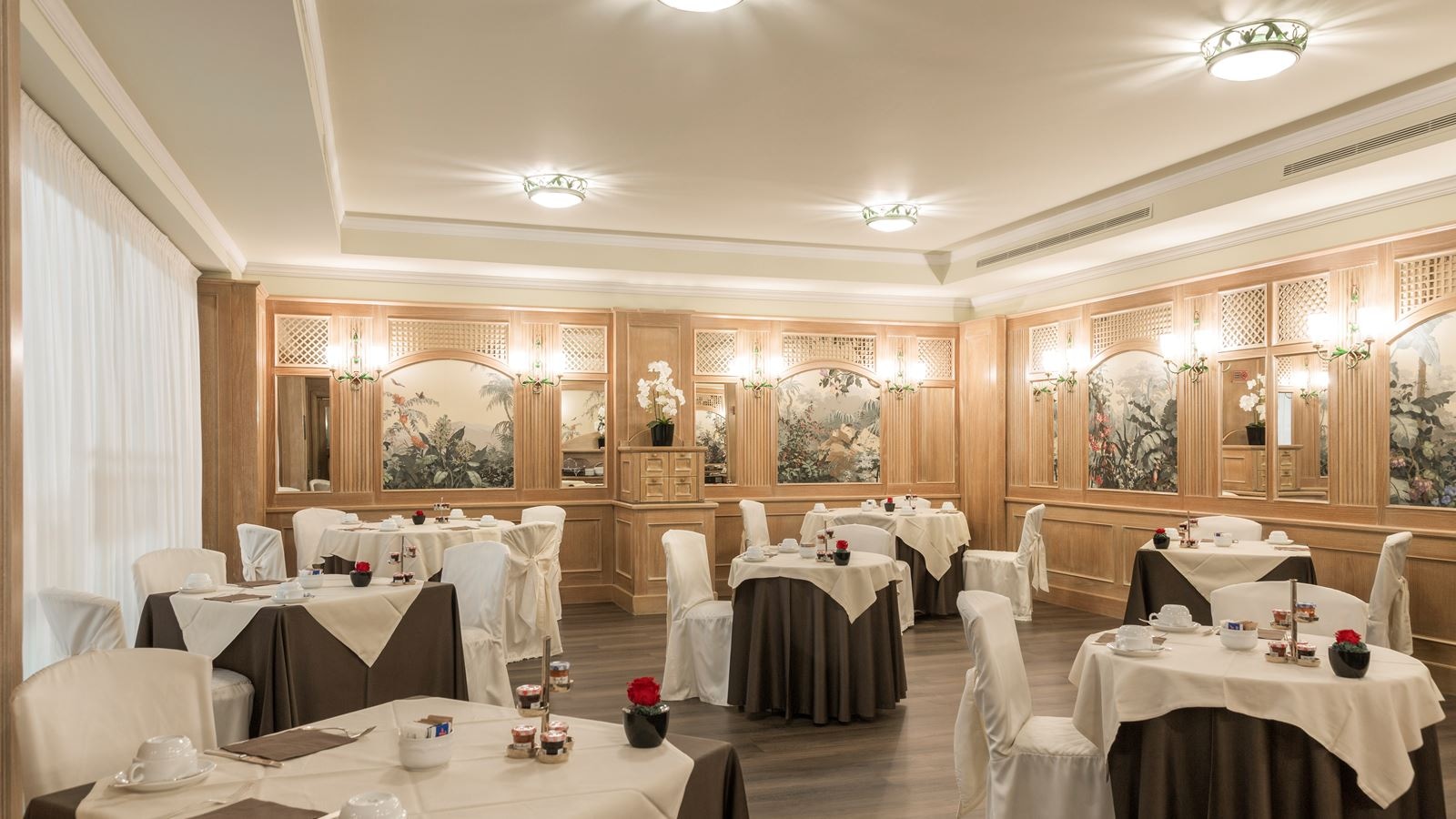 restaurants-restaurants