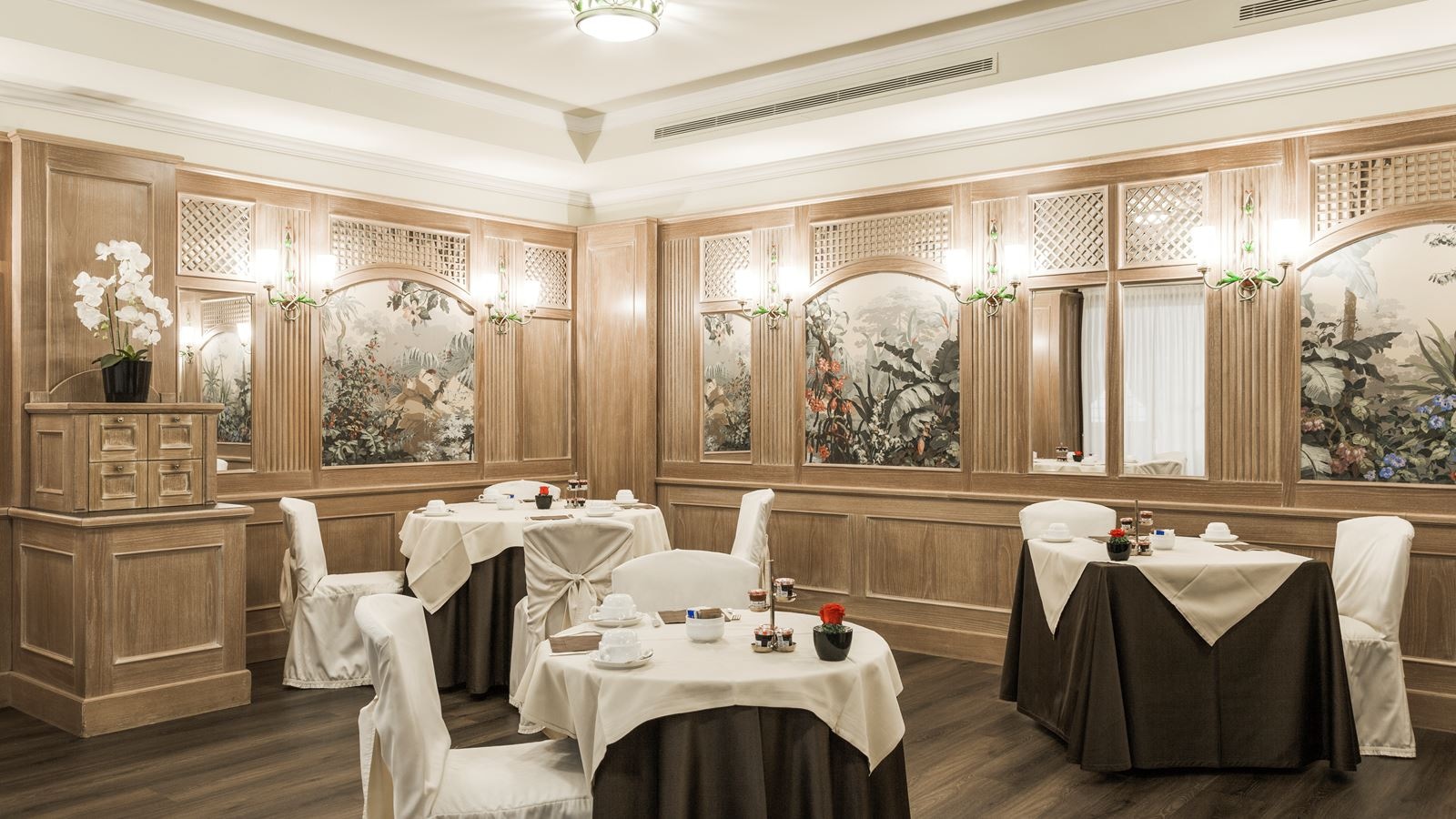 restaurants-restaurants