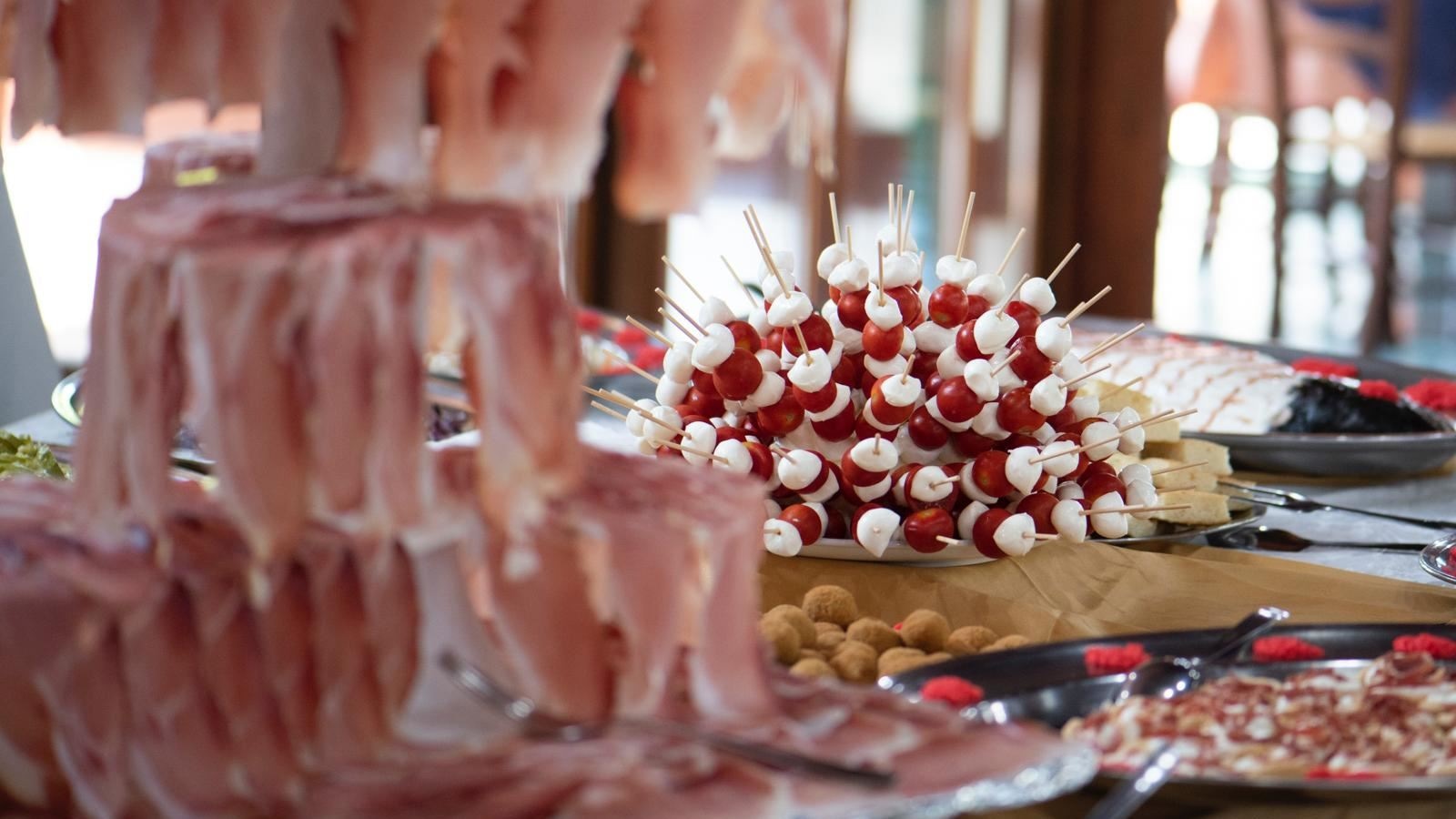 restaurants-restaurants