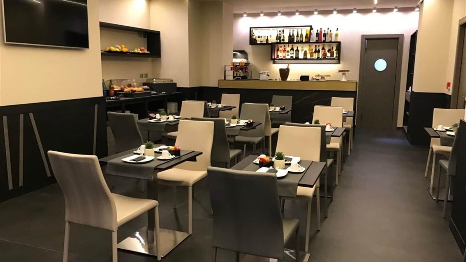 restaurants-restaurants