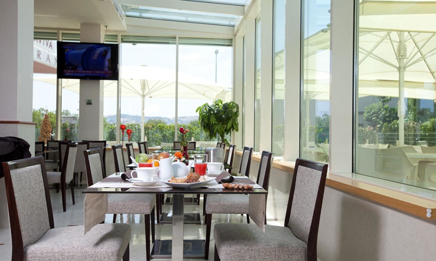 restaurants-restaurants