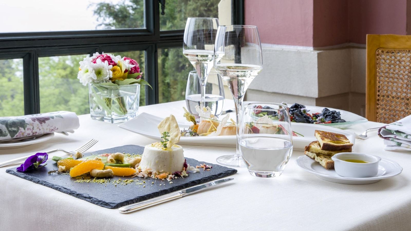 restaurants-restaurants