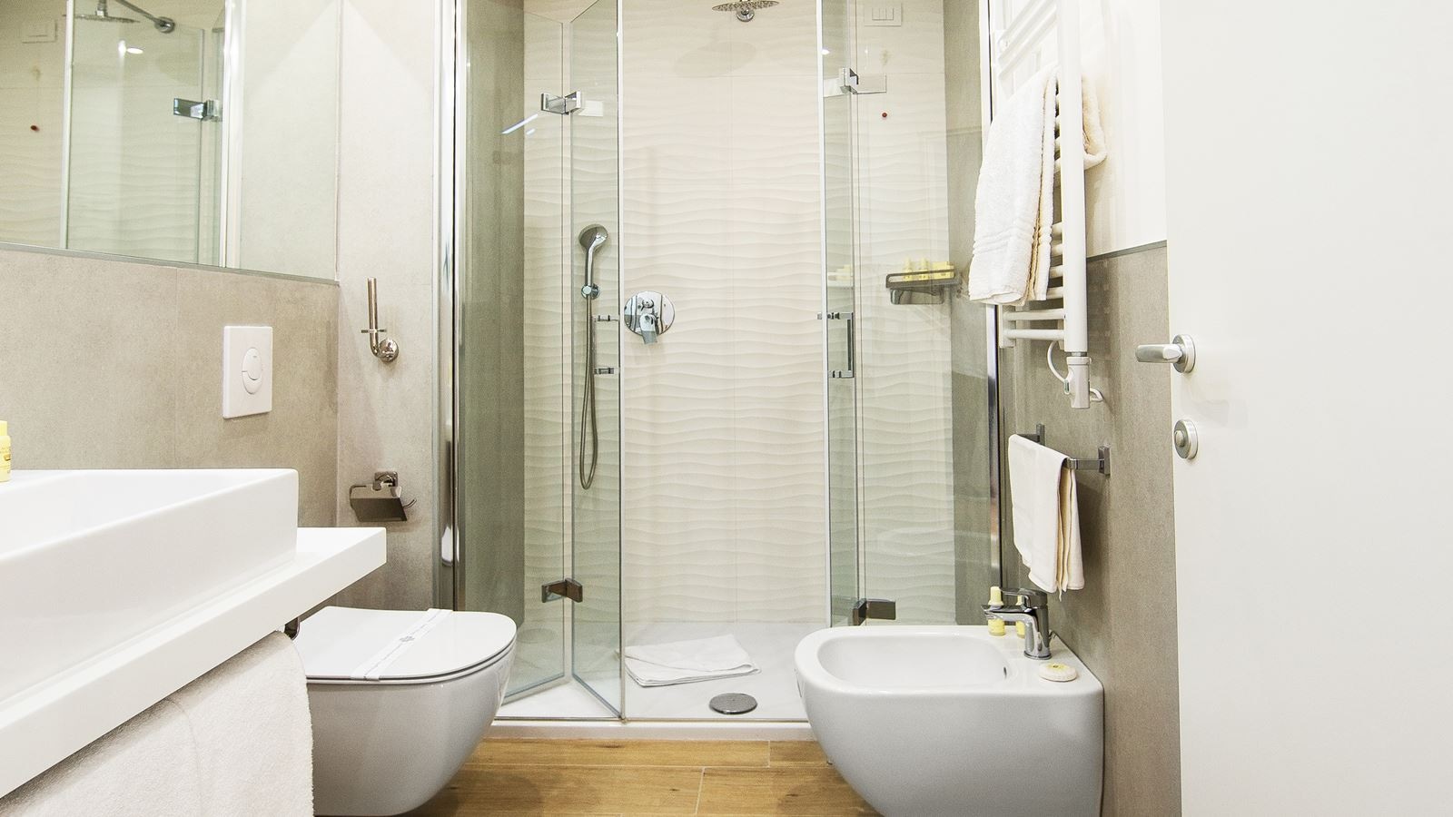 rooms-family-room-capacity-4