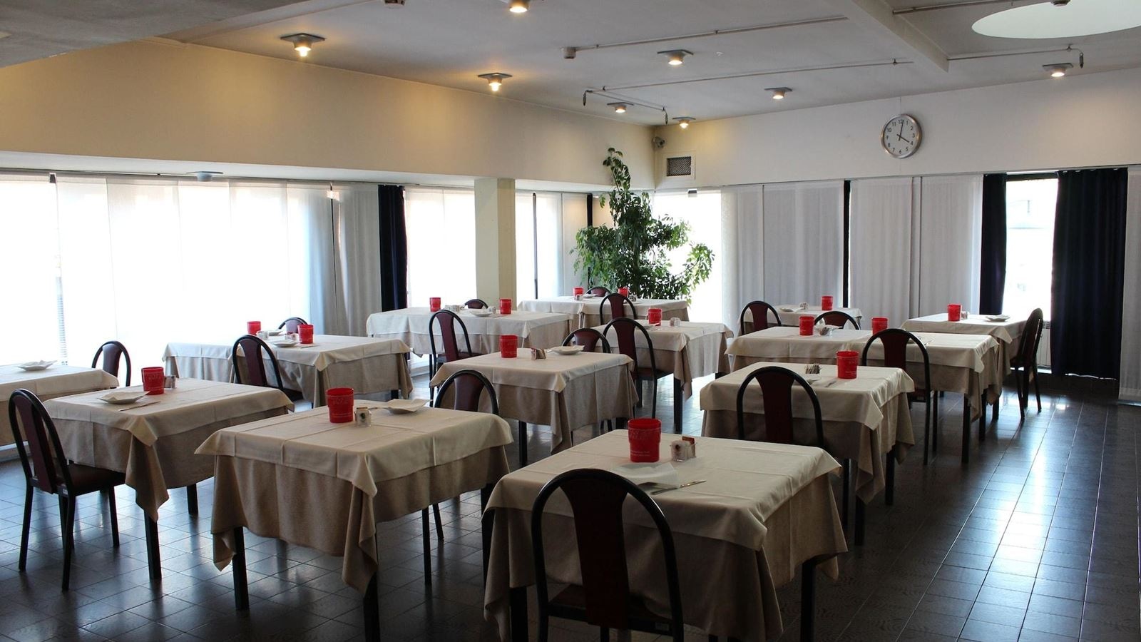 restaurants-restaurants