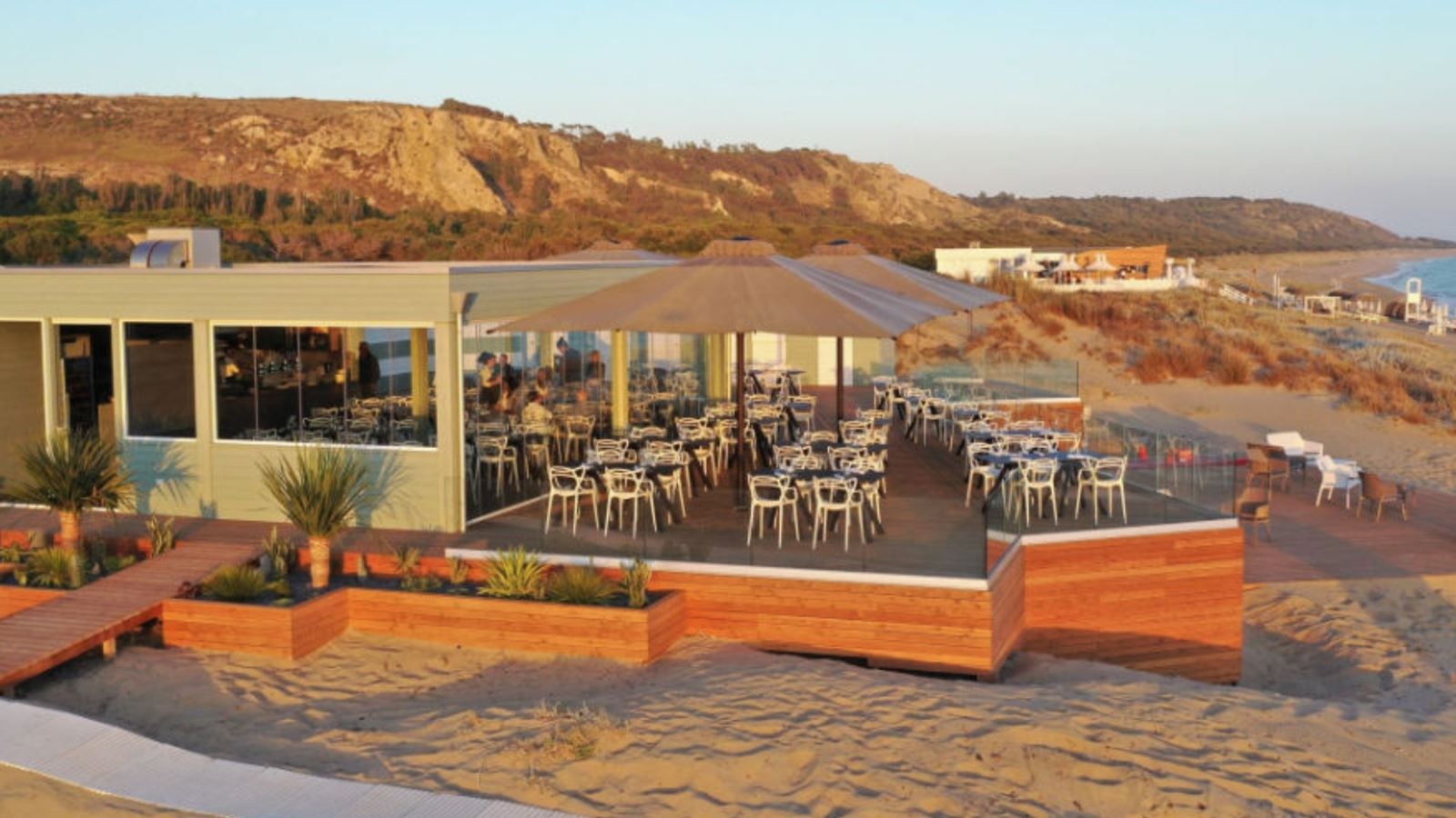 restaurants-restaurants