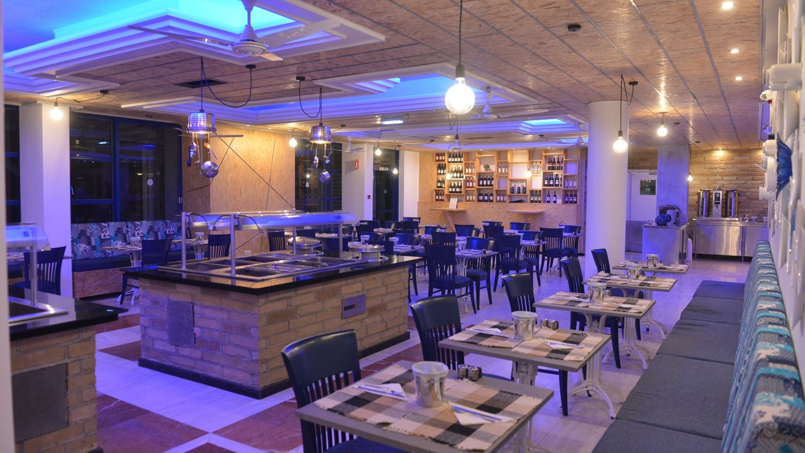 restaurants-restaurants