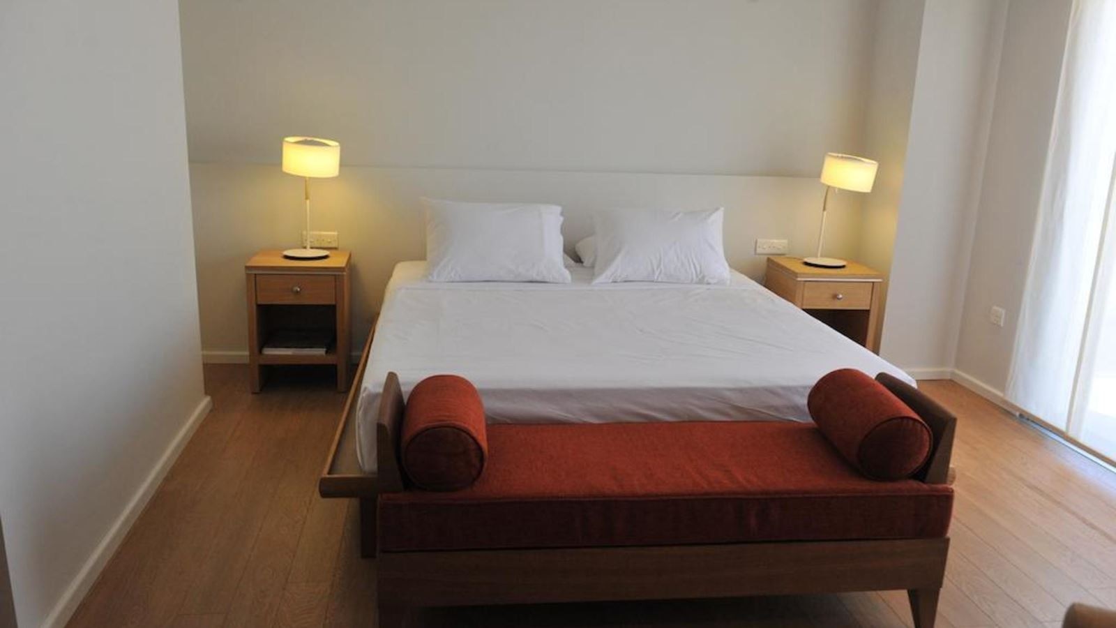 rooms-standard-studio-gardenview