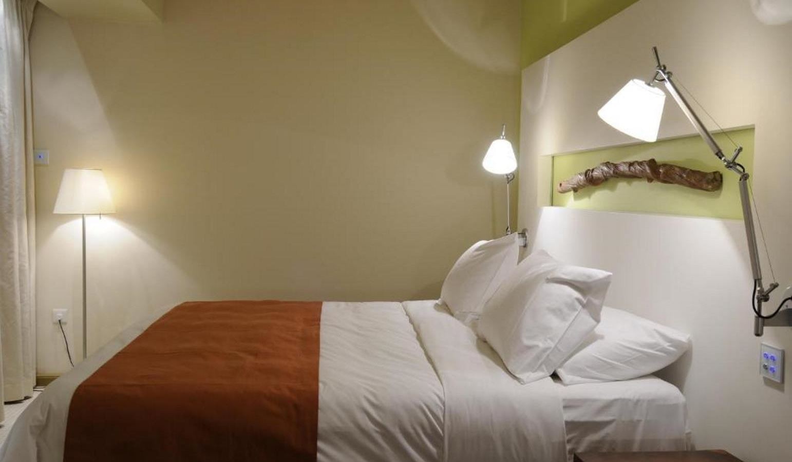 rooms-standard-room-balcony