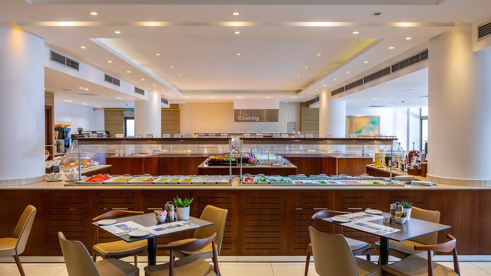 restaurants-restaurants