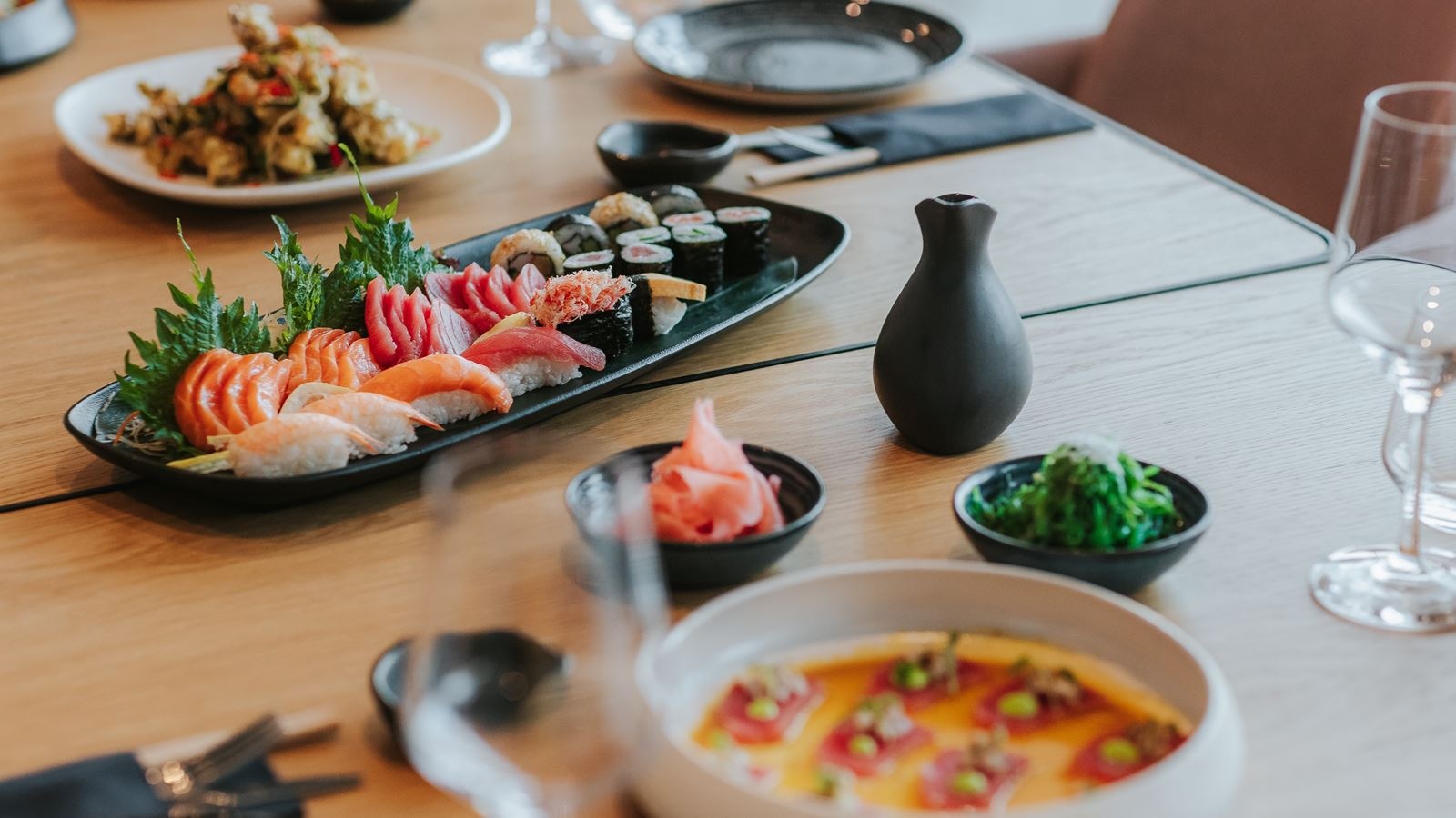 restaurants-restaurants