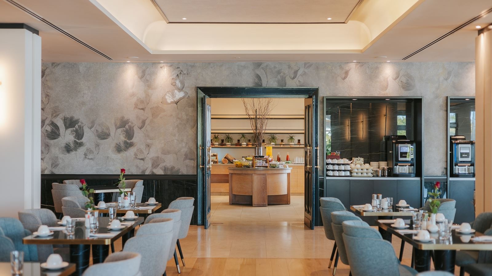 restaurants-restaurants