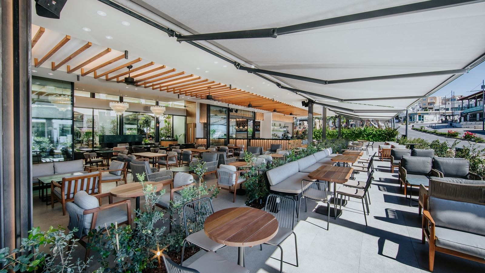 restaurants-cafe-central