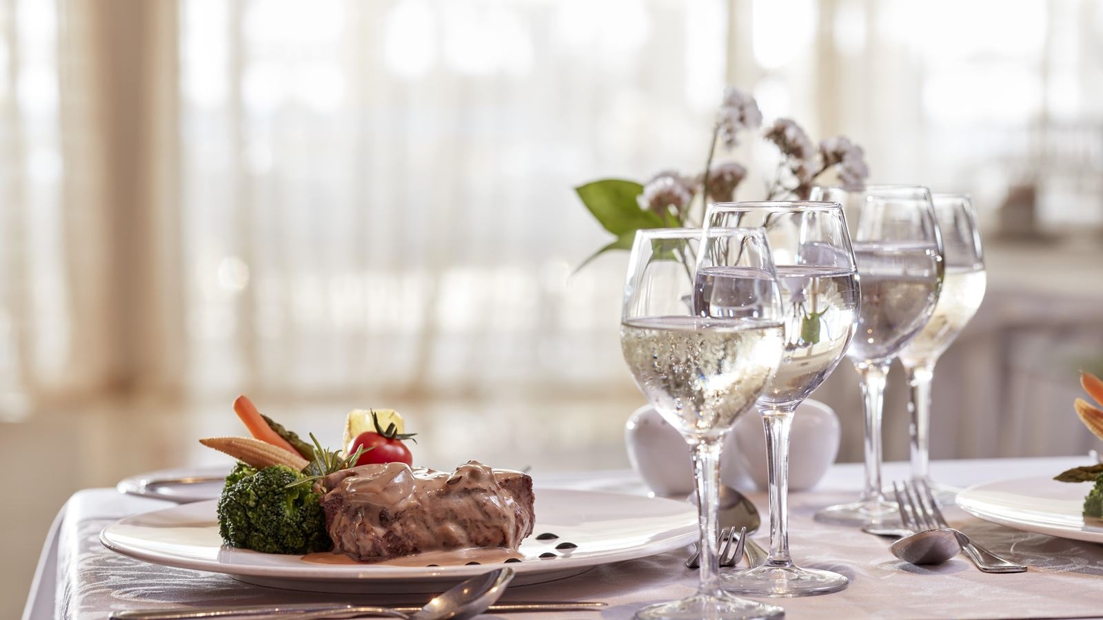 restaurants-restaurants