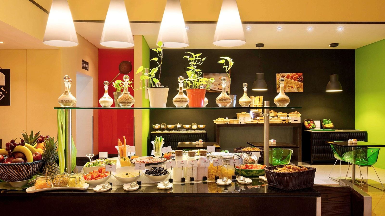 restaurants-restaurants