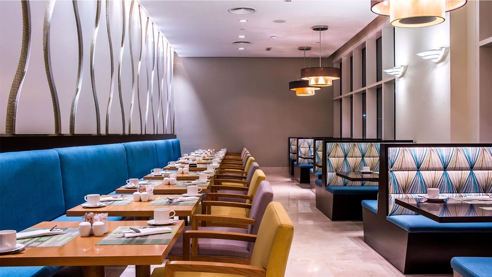 restaurants-al-wahda-all-day-dining