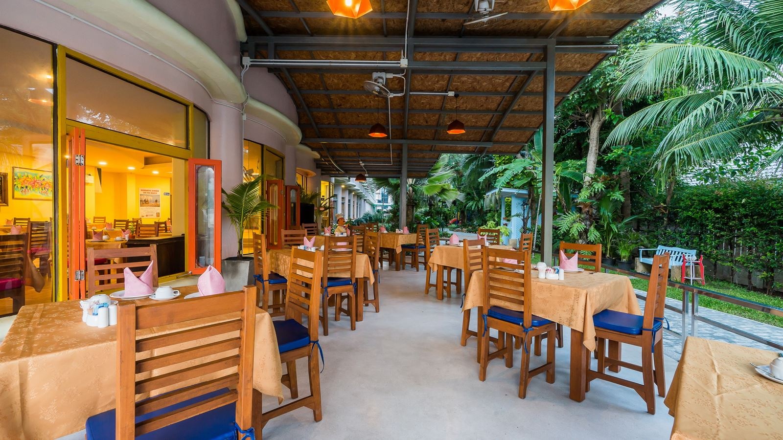 restaurants-the-terrace