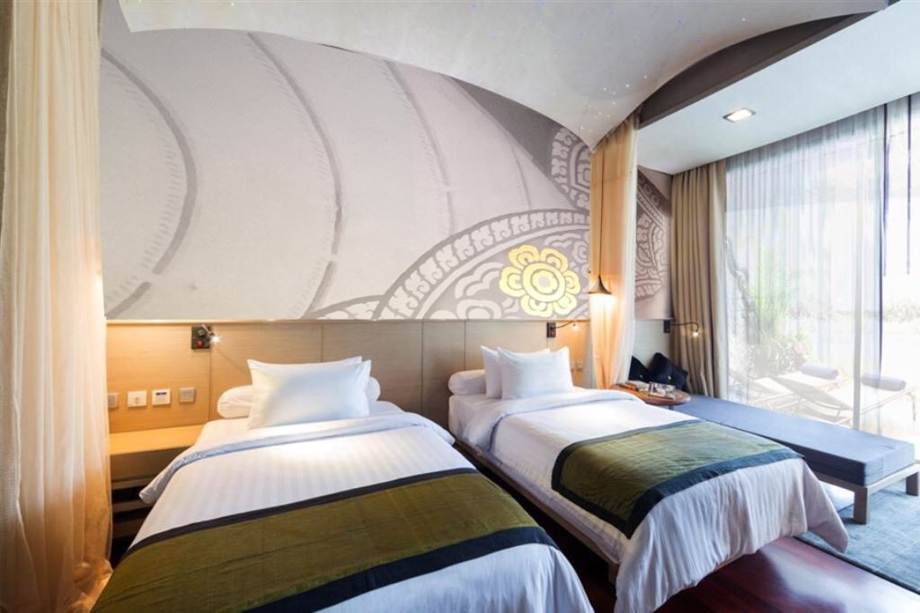 rooms-cabana-suite-pool-access