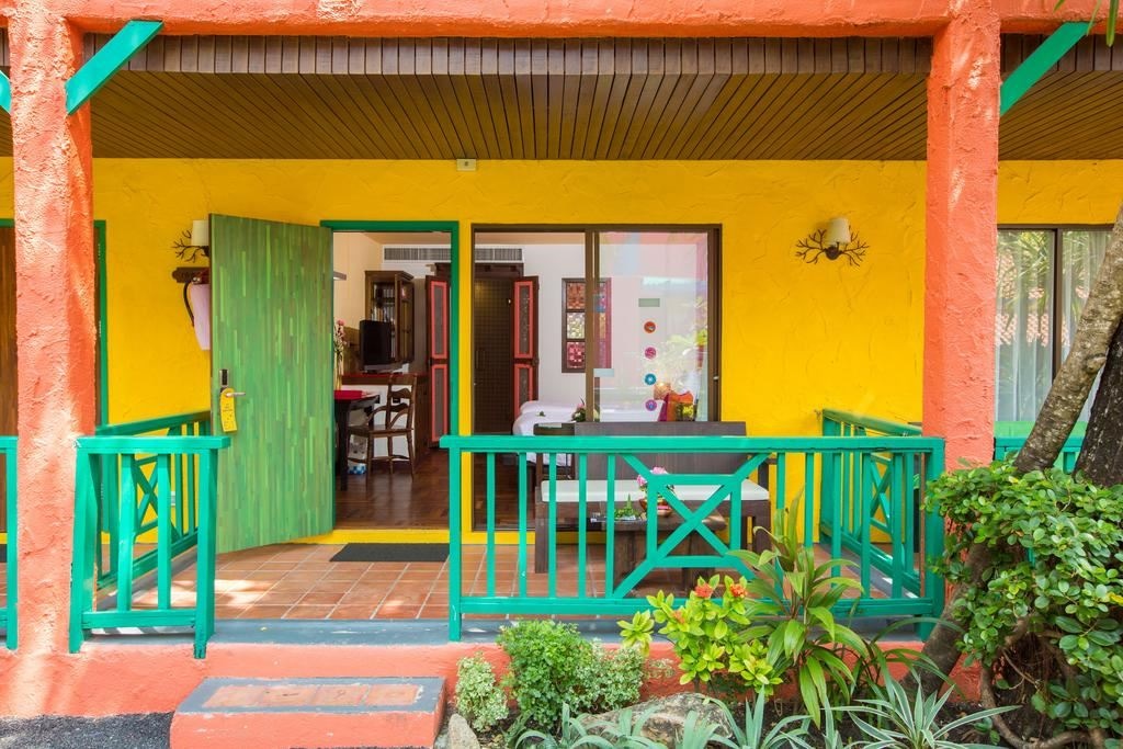 rooms-superior-deluxe-room