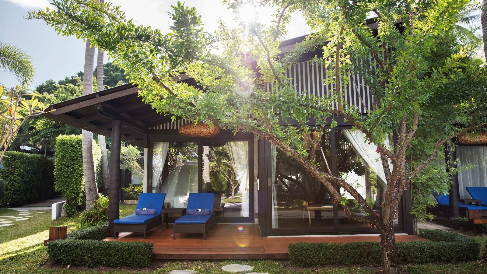 rooms-one-bedroom-suite-sea-view