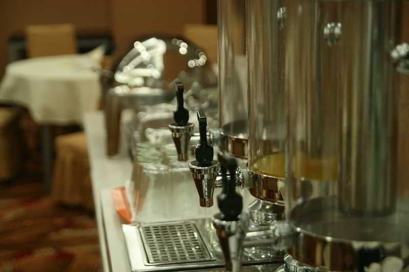 restaurants-restaurants