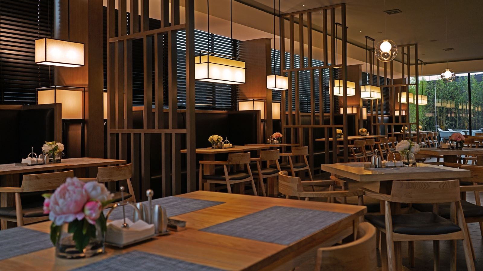 restaurants-restaurants