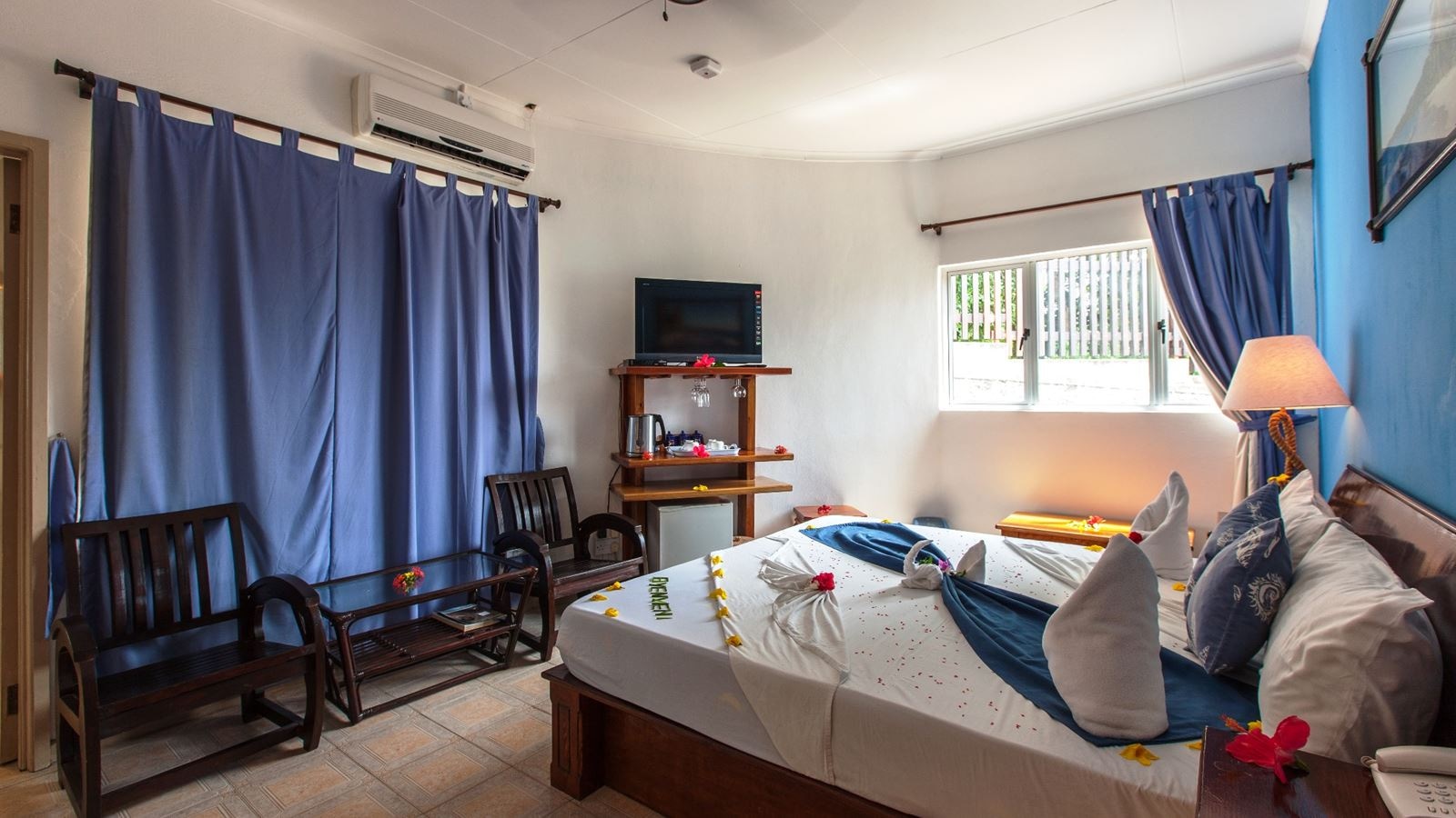 rooms-double-standard