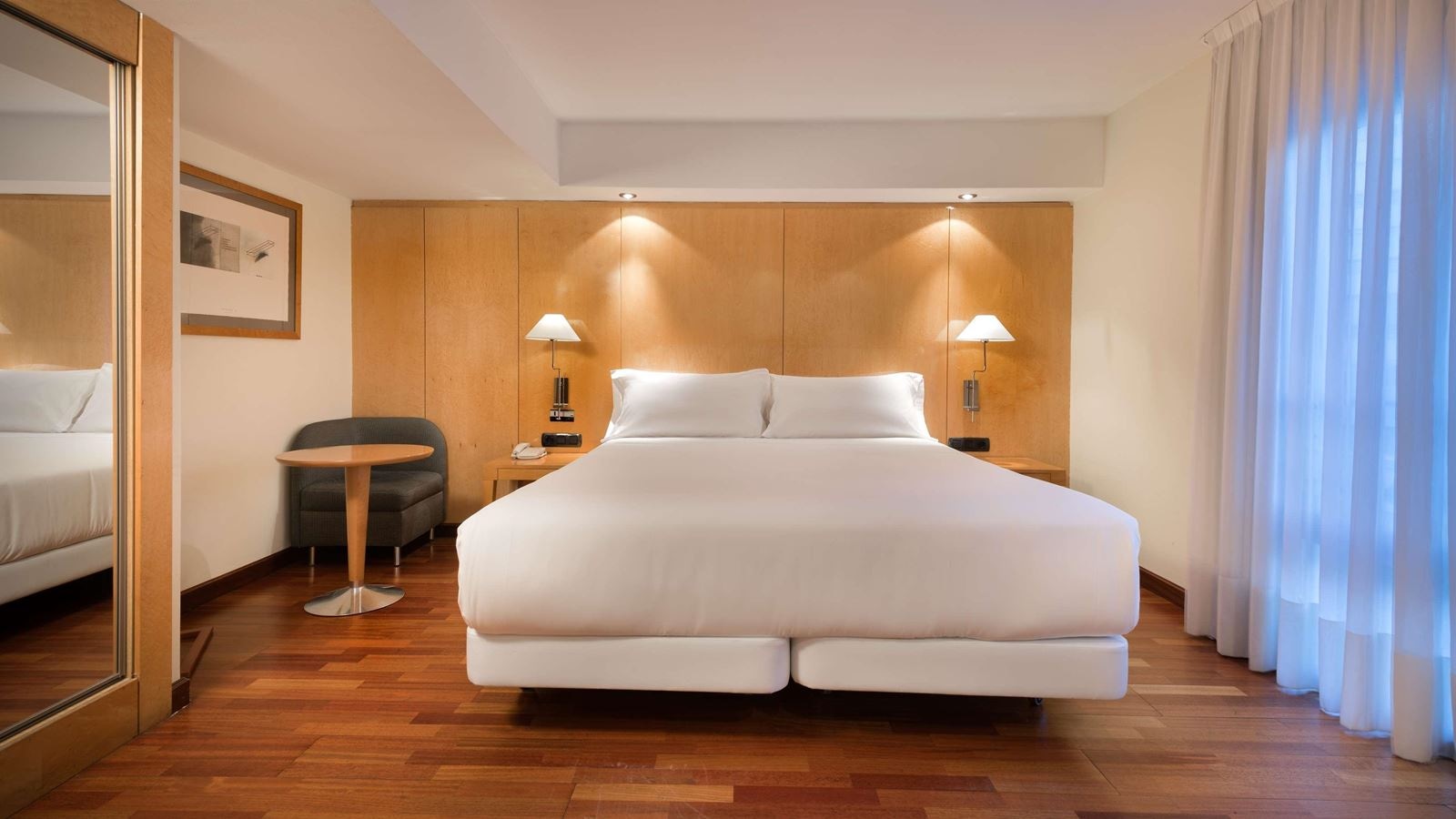 rooms-double-single-use-superior-with-terrace