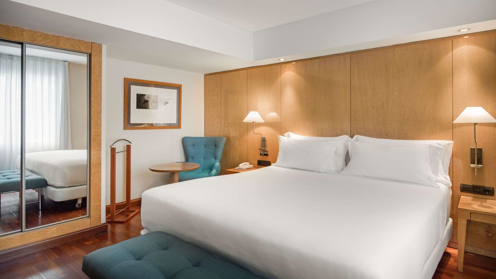 rooms-double-single-use-superior-with-terrace