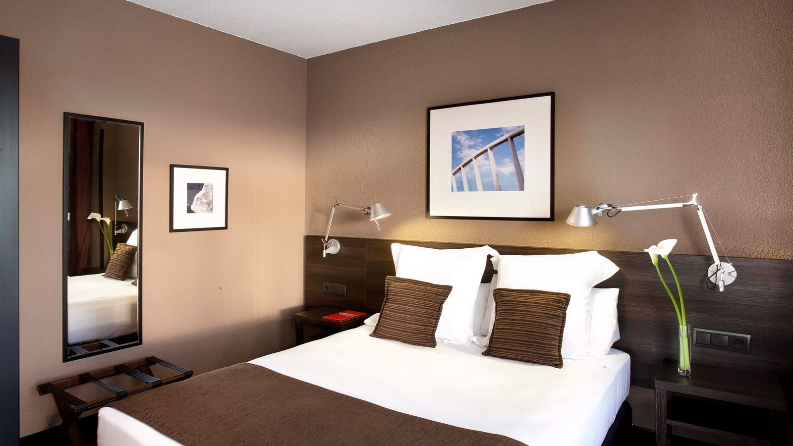 rooms-single-standard