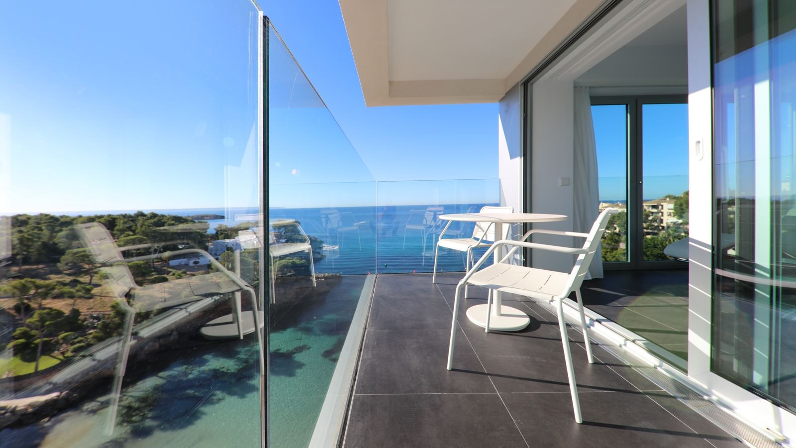 rooms-suite-stargazer