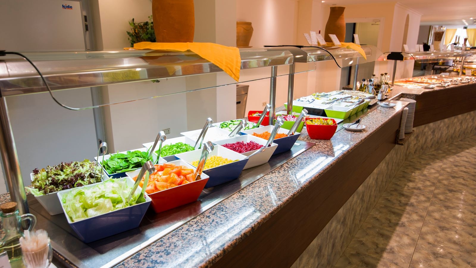 restaurants-restaurants