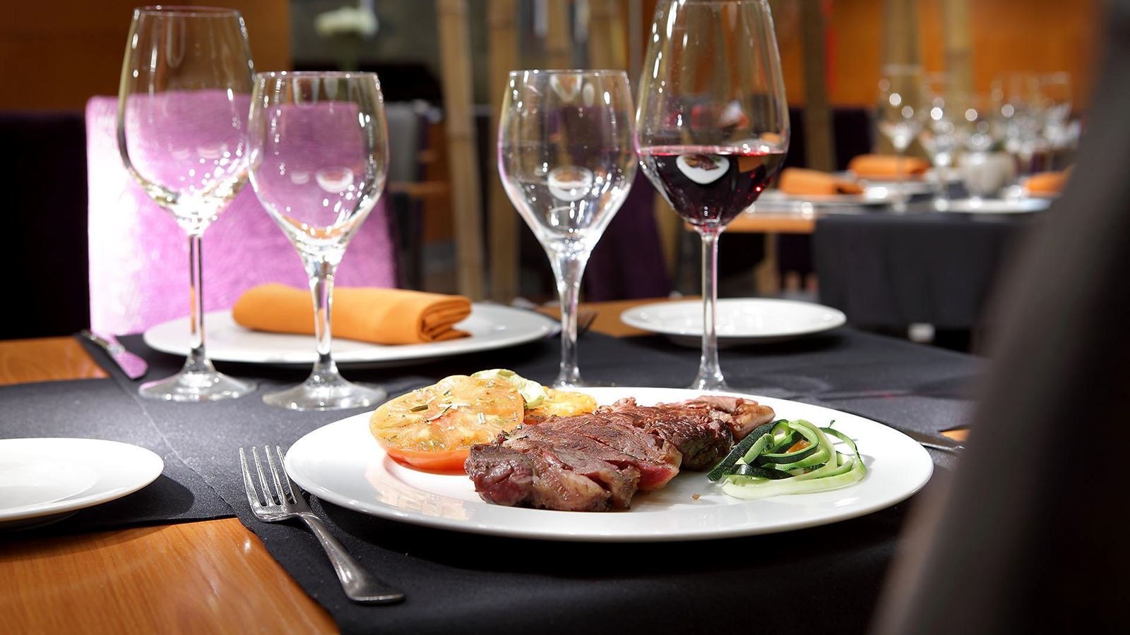 restaurants-restaurants