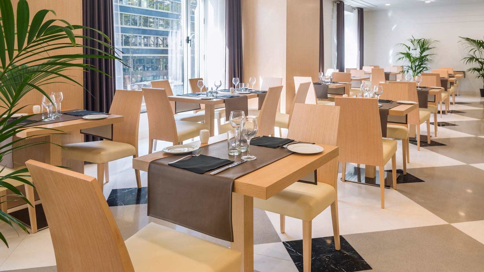 restaurants-restaurants