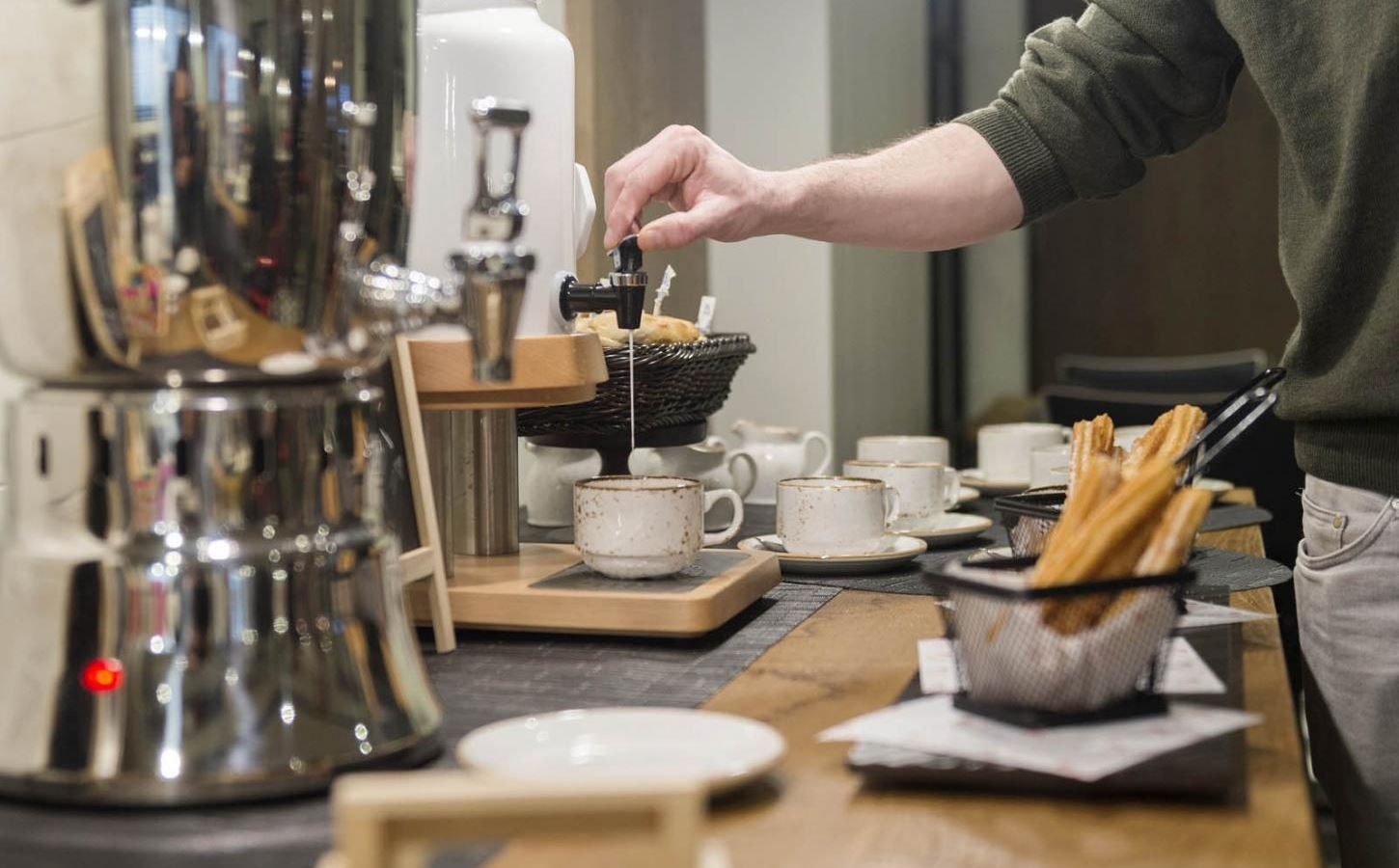 restaurants-restaurants