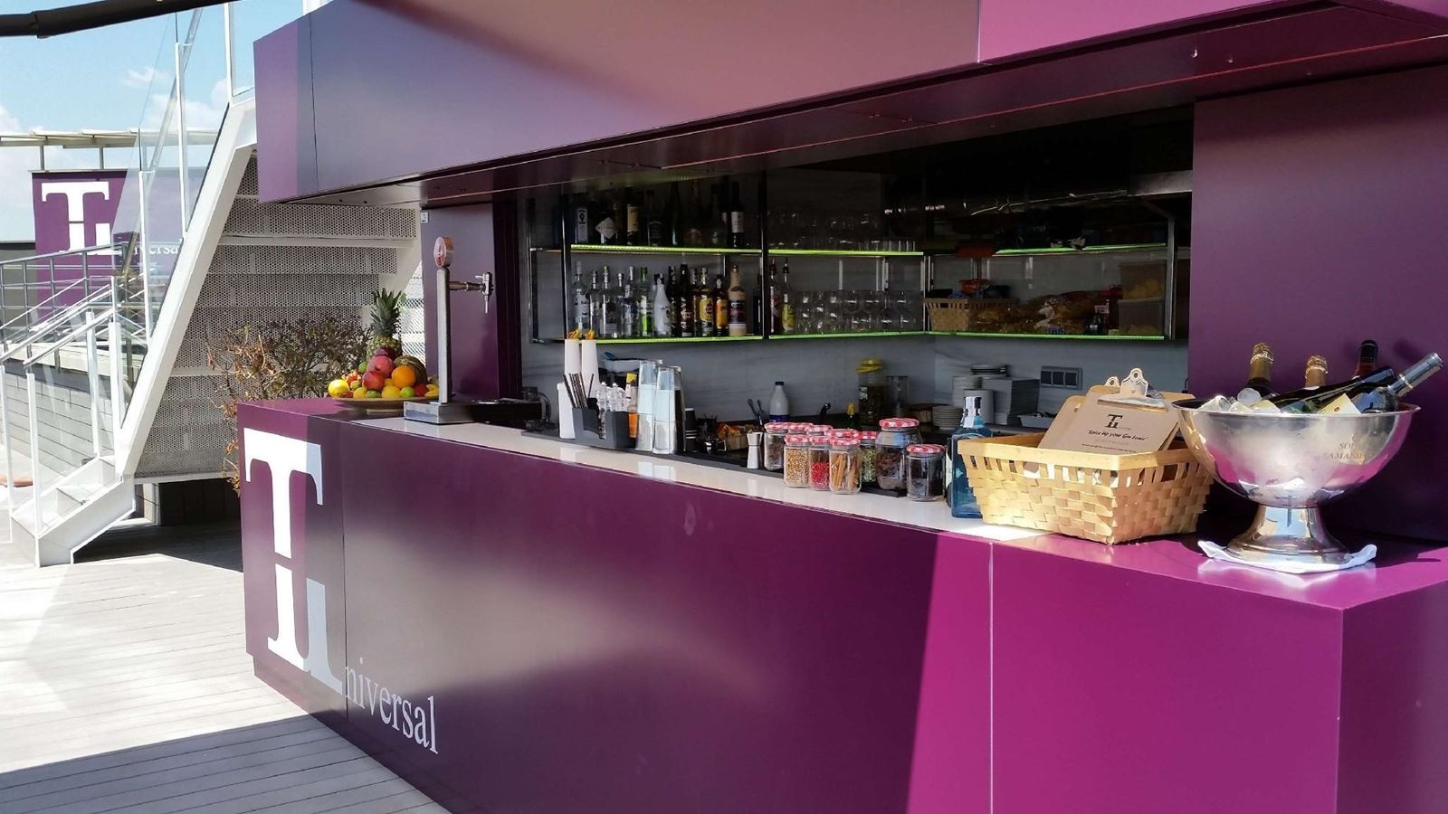 restaurants-restaurants